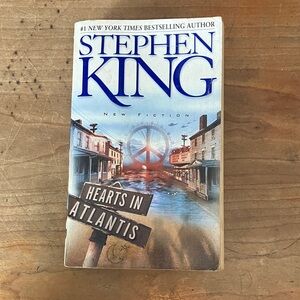 Stephen King Hearts in Atlantis softcover paperback Book